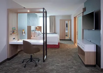 SpringHill Suites by Marriott East Lansing University Area hotel thumbnail 7
