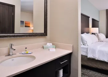 Staybridge Suites Wichita Falls by IHG hotel thumbnail 6