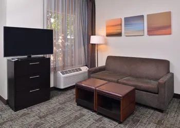 Staybridge Suites Wichita Falls by IHG hotel thumbnail 7