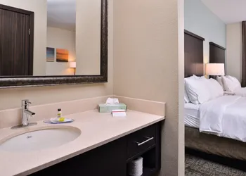 Staybridge Suites Wichita Falls by IHG hotel thumbnail 6