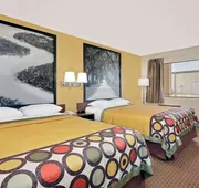 Super 8 by Wyndham Byron/South Macon hotel detail image 7