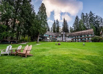 Lake Quinault Lodge hotel thumbnail 8
