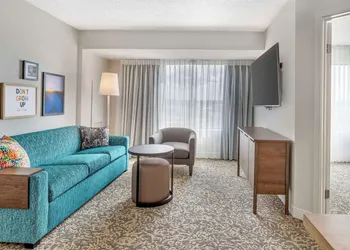 Sonesta ES Suites San Antonio Downtown Alamo Plaza hotel thumbnail 6