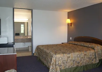 Executive Inn hotel thumbnail 5