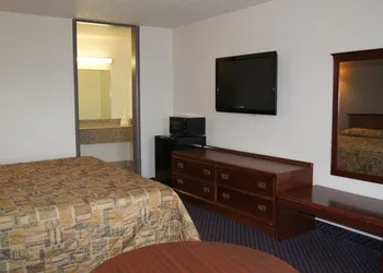 Executive Inn hotel thumbnail 8