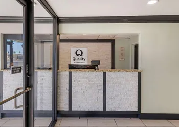 Quality Inn & Suites Morrow Atlanta South hotel thumbnail 2