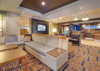 Courtyard by Marriott Raleigh Crabtree Valley hotel thumbnail 3