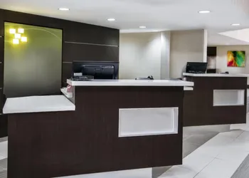 Wyndham Houston Sugarland hotel thumbnail 2
