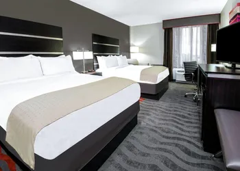 Wyndham Houston Sugarland hotel thumbnail 7