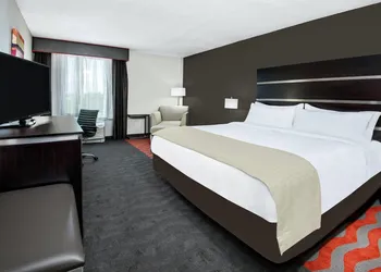 Wyndham Houston Sugarland hotel thumbnail 8