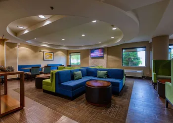 Comfort Inn Shepherdsville - Louisville South hotel thumbnail 5