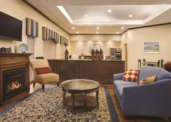 Park Inn by Radisson Albany, GA hotel thumbnail 2