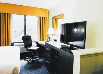 Park Inn by Radisson Albany, GA hotel thumbnail 3