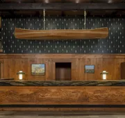 Wayfinder Bishop hotel detail image 3