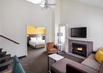 Residence Inn by Marriott San Diego La Jolla hotel thumbnail 6