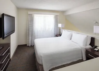 Residence Inn by Marriott San Diego La Jolla hotel thumbnail 8