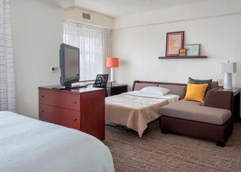 Residence Inn by Marriott Newark Elizabeth/Liberty International Airport hotel thumbnail 7