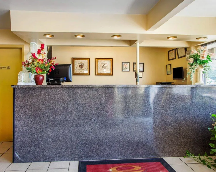 Econo Lodge Somers Point hotel detail image 2