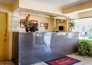 Econo Lodge Somers Point hotel thumbnail 3