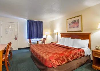 Econo Lodge Somers Point hotel thumbnail 5