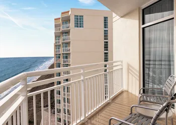 Club Wyndham Ocean Boulevard hotel thumbnail 7