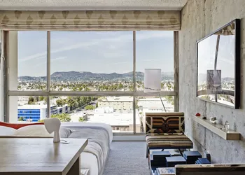 The LINE Hotel hotel thumbnail 6