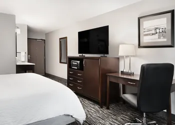 Garner Auburn - Seattle by IHG hotel thumbnail 7