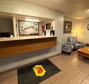 Super 8 by Wyndham Missoula/Brooks Street hotel detail image 3