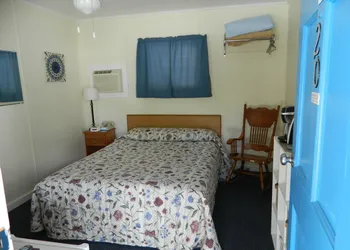 Belle Isle Motel hotel thumbnail 2