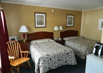 Belle Isle Motel hotel thumbnail 3