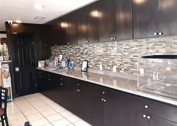 Budget Host Inn hotel thumbnail 2