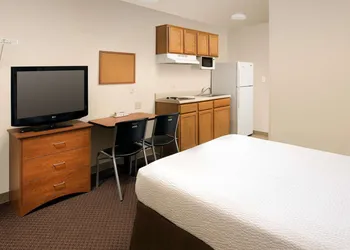 WoodSpring Suites Junction City hotel thumbnail 7