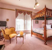 Amethyst Inn at Regents Park hotel detail image 4