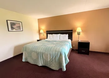 Knights Inn Kirksville hotel thumbnail 3