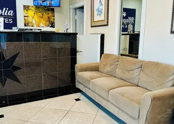 Magnolia Inn And Suites hotel thumbnail 2