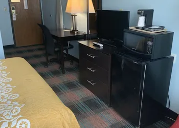 Sunrise Inn hotel thumbnail 3