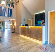 Slumber Inn hotel detail image 3