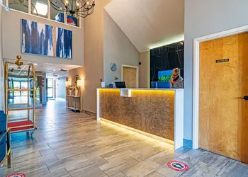Slumber Inn hotel thumbnail 3