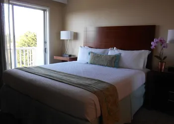 Carmel Bay View Inn hotel thumbnail 8