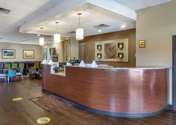 Comfort Inn & Suites near Danville Mall hotel thumbnail 3