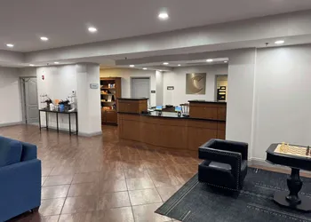 Comfort Suites Knoxville East hotel thumbnail 2