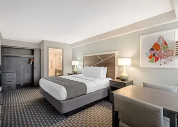Best Western Plus Daytona Inn Seabreeze Oceanfront hotel thumbnail 4