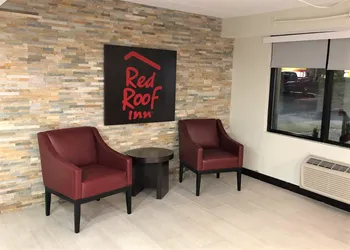 Red Roof Inn Greenville, NC hotel thumbnail 2