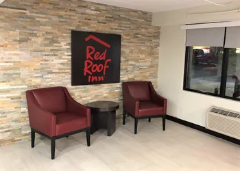 Red Roof Inn Greenville, NC hotel thumbnail 2