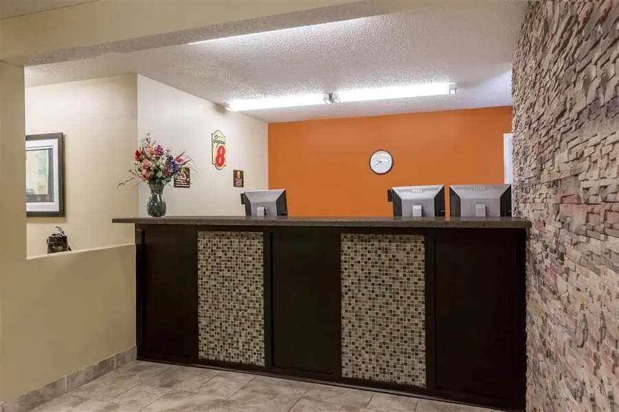 Western Inn & Suites hotel detail image 2