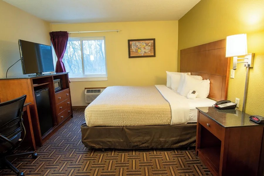Coratel Inn & Suites By Jasper River Falls hotel detail image 6