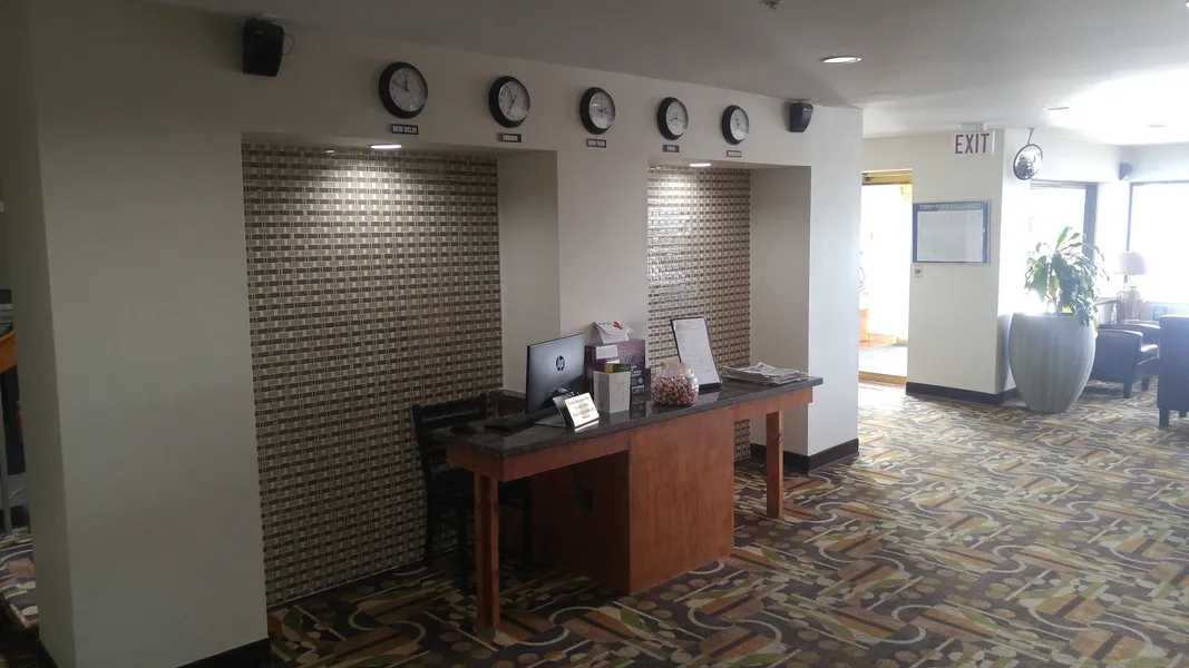 Ramada by Wyndham Abbotsford hotel detail image 2