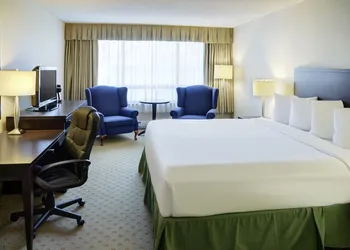 Greenwood Inn & Suites hotel thumbnail 6