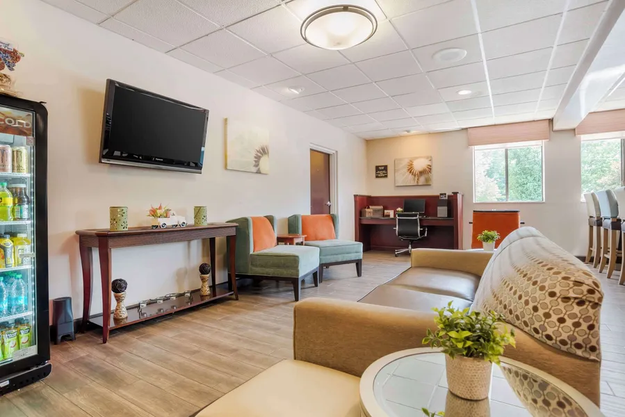 Best Western Plus Oak Mountain Inn hotel detail image 2