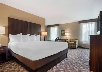 Best Western Plus Oak Mountain Inn hotel thumbnail 4
